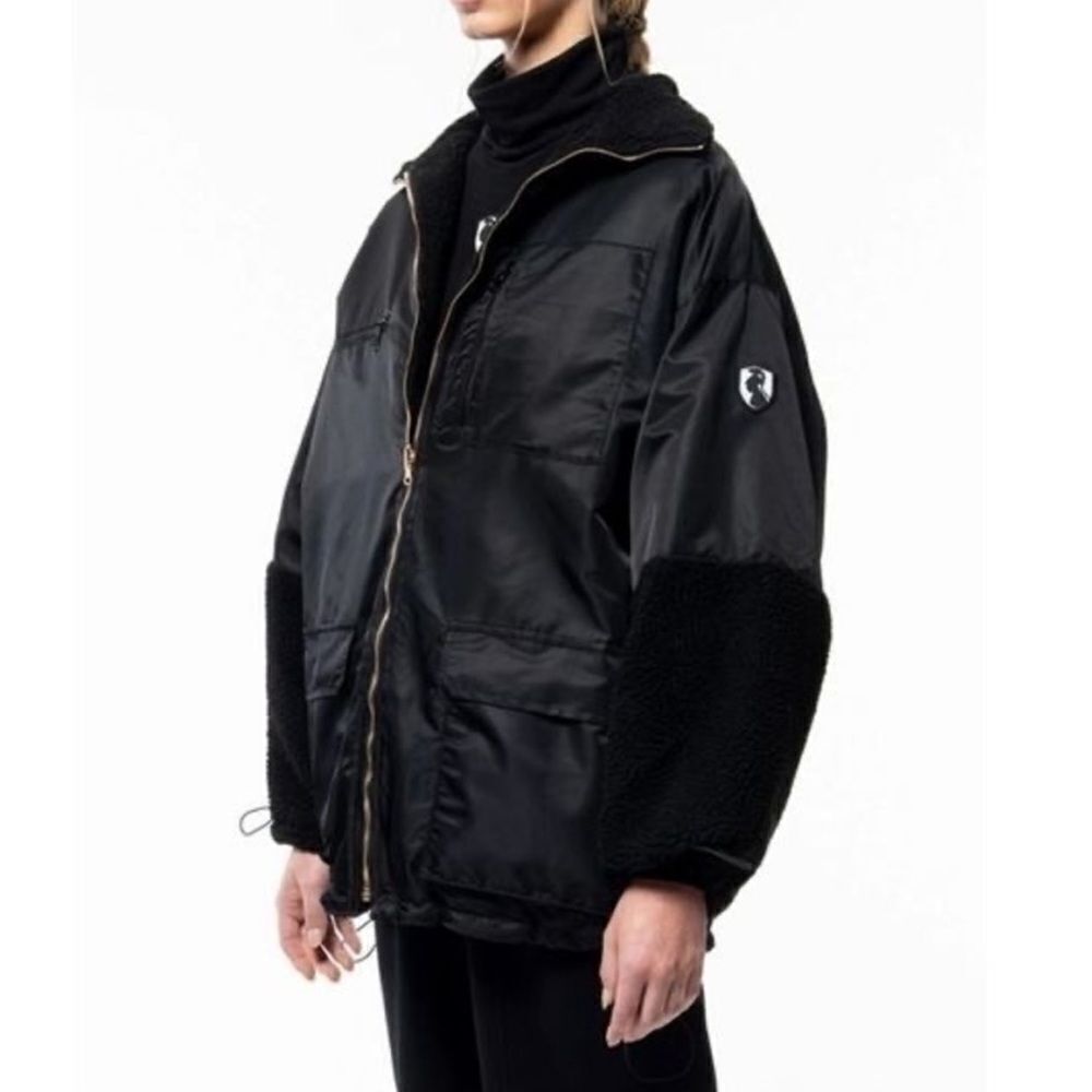 VHNY Reversible Windbreaker Jacket - Black size Small NWT